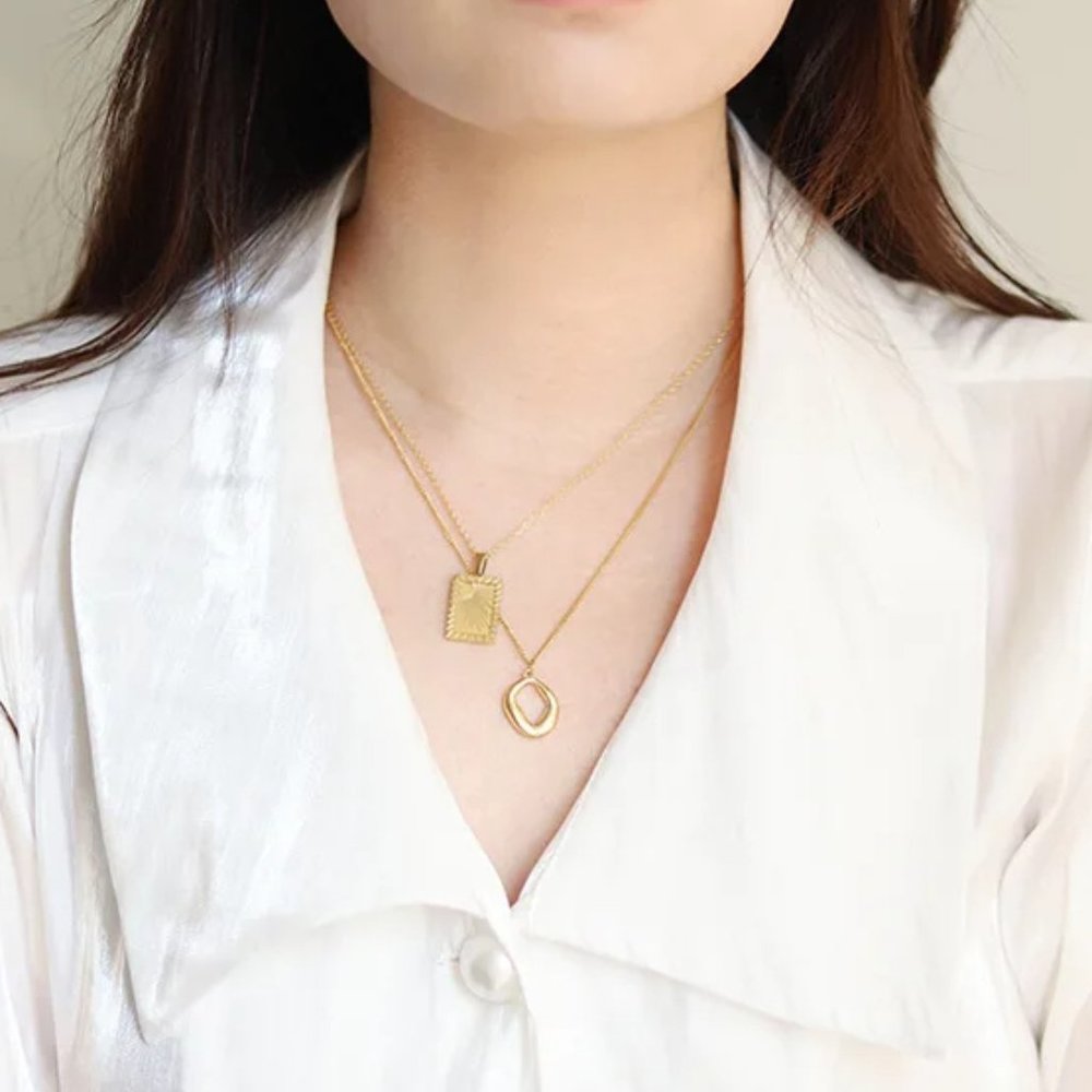 Sun Pendant Necklace 18K Gold Plated - Picture 7 of 9
